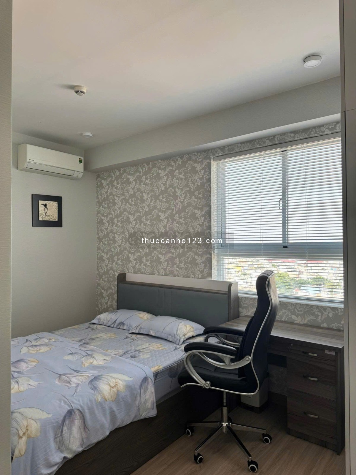 Chung cư Nguyễn Kim, Nhật Tảo, Q10: 2p ngủ, 2wc, 80m2, 14tr5/tháng.