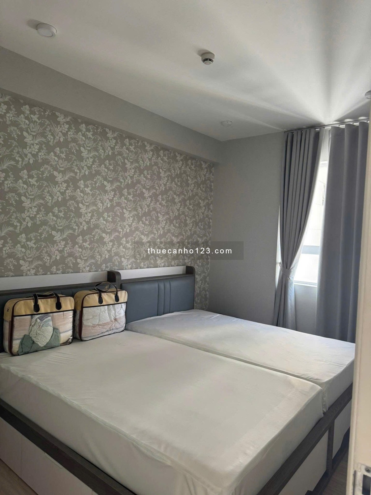 Chung cư Nguyễn Kim, Nhật Tảo, Q10: 2p ngủ, 2wc, 80m2, 14tr5/tháng.