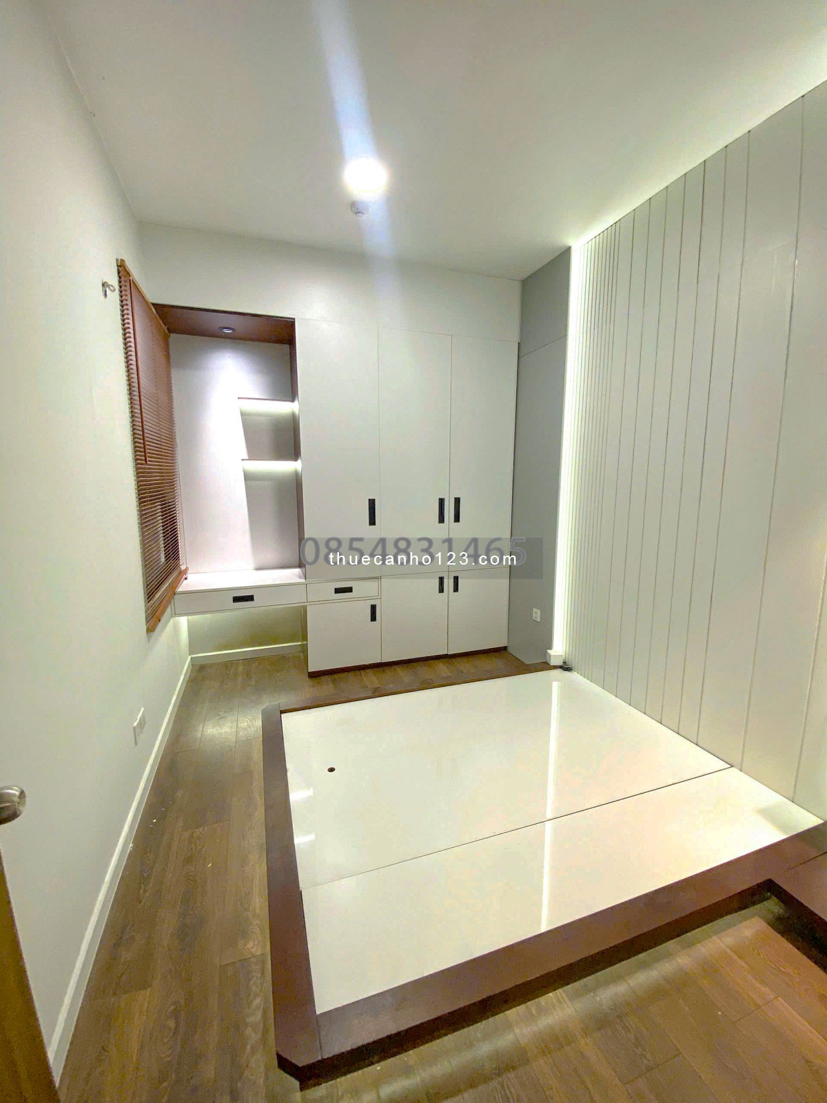 Cần cho thuê căn hộ A1-2x.09 chung cư Opal Boulevard - Full nội thất xịn - xem nhà 24/7