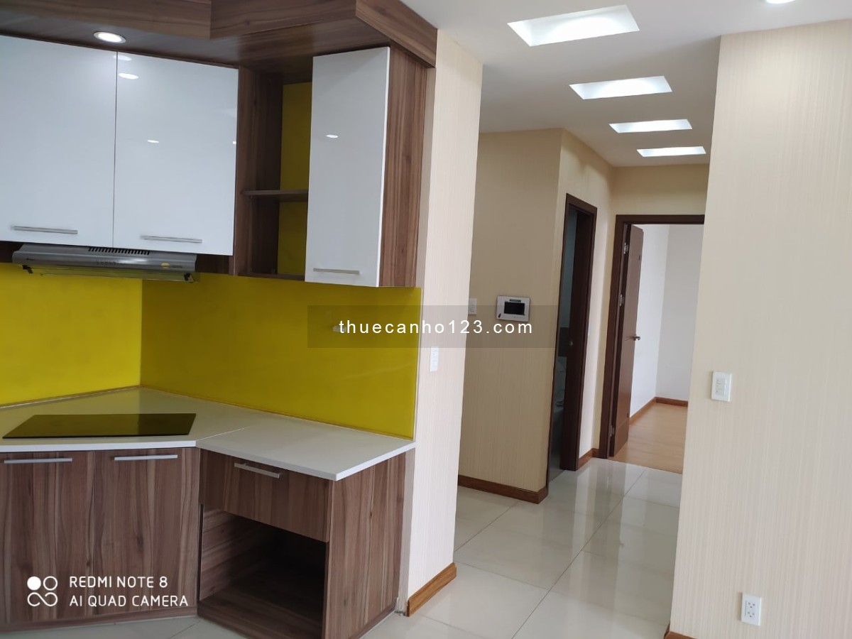 Căn Hộ 3 Phòng - KINGSTON RESIDENCE - 98m2 - Nội Thất Cơ Bản - GIÁ 19TR/tháng LH 0906.887.586 Quân