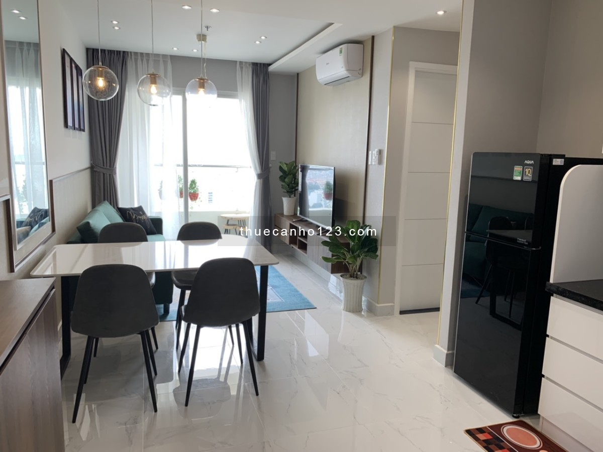 CĂN HỘ TERRA ROYAL - Nam Kỳ Khởi Nghĩa Quận 3 - 2 Phòng Ngủ - Đầy Đủ Tiện Nghi Cao Cấp.
