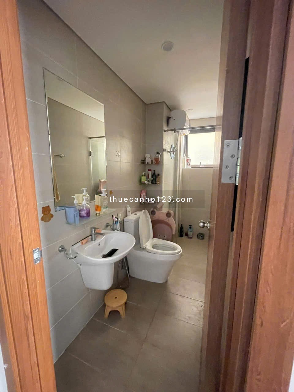 Chung cư Screc, 974A Trường Sa, P12, Q3: 13tr/th, 2pn rộng, 2wc