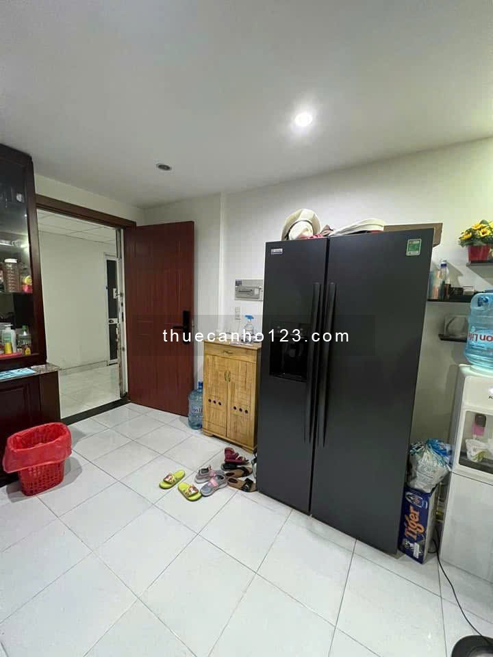 Chung cư Screc , P12,quận 3, nội thất, 2p, 2wc, 78m2, giá 14tr/tháng