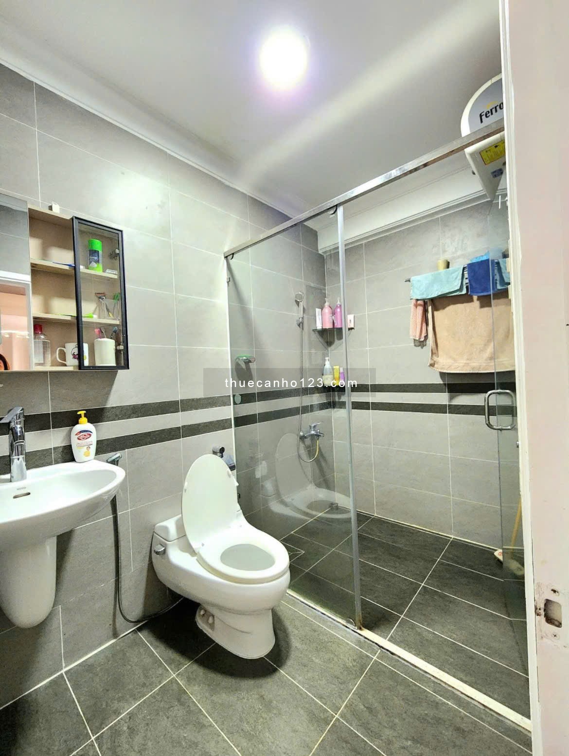 CHung cư Ruby Garden, Nguyễn Sỹ Sách, Tân Bình, 10tr/tháng, 2PN, 2WC.