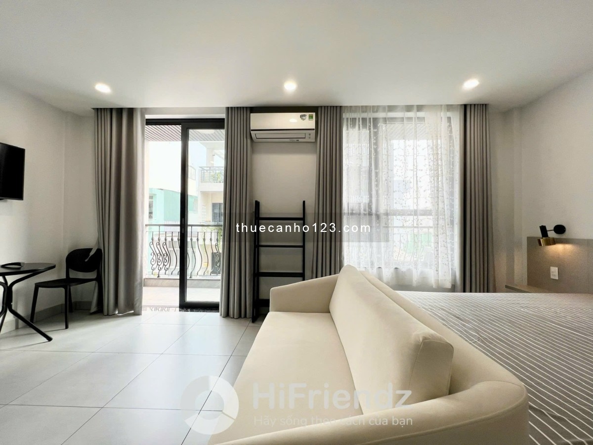 [Siêu phẩm] Studio ban công riêng - Tone trắng cực sang - Ngay trung tâm Thảo Điền