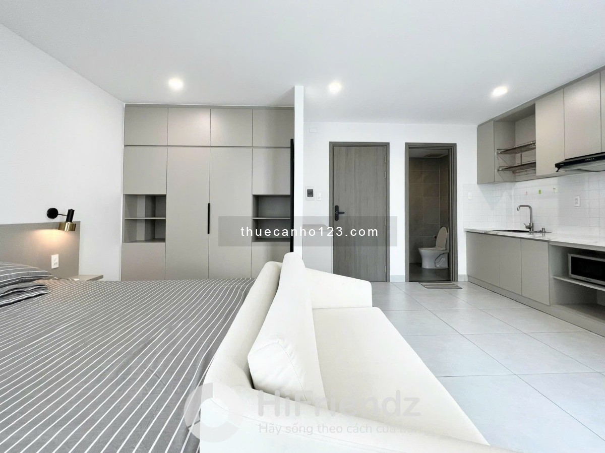 [Siêu phẩm] Studio ban công riêng - Tone trắng cực sang - Ngay trung tâm Thảo Điền