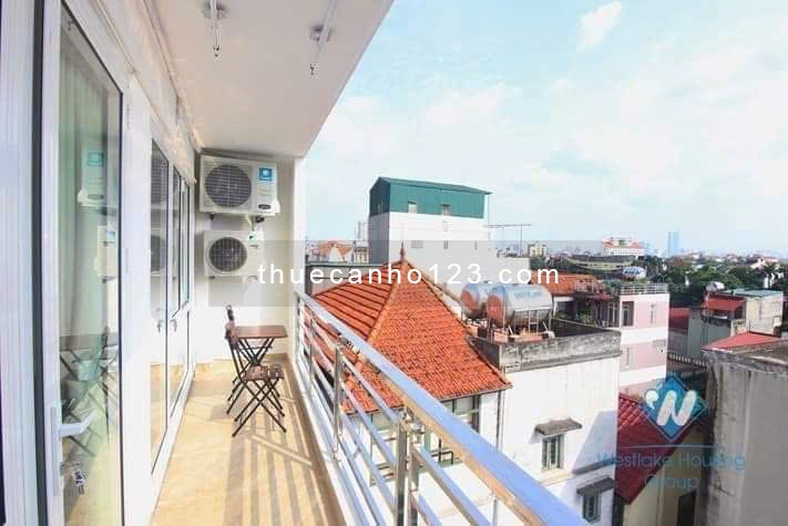 Cho thuê căn hộ sịn sò, gần Hồ Tây giá rẻ, ngõ 399 Âu Cơ - Tây Hồ - HN