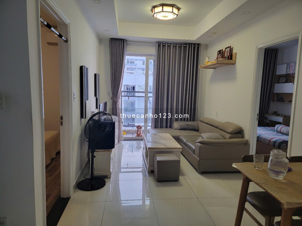 Mình cần cho thuê căn hộ Florita Quận, 70m, 2pn, 2wc, full đồ, 14 triệu, LH: 0917 492 608