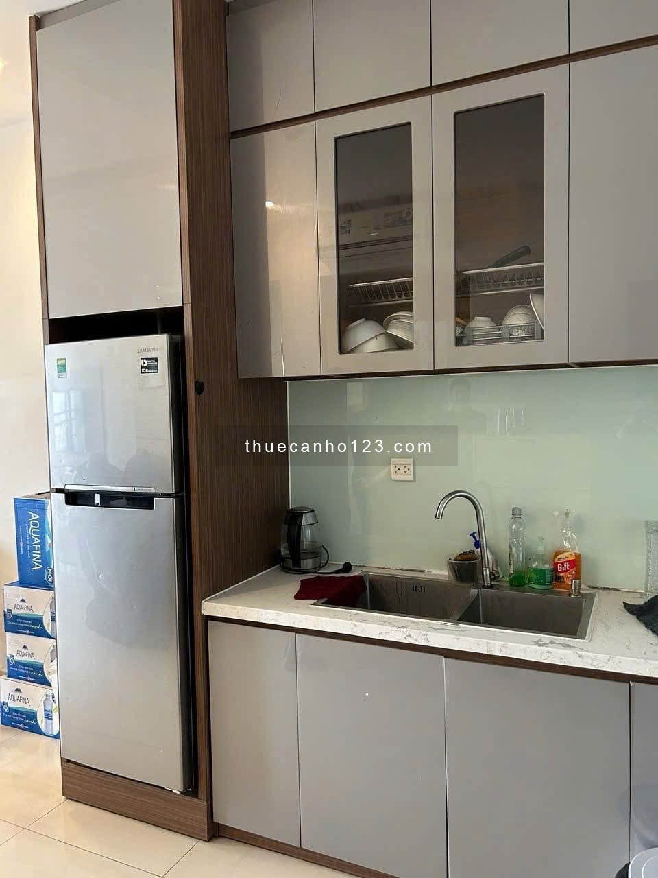 Chung cư Screc, Trường Sa, P12, Q3: 1p ngủ, 1wc, ban công thoáng, 10tr/th