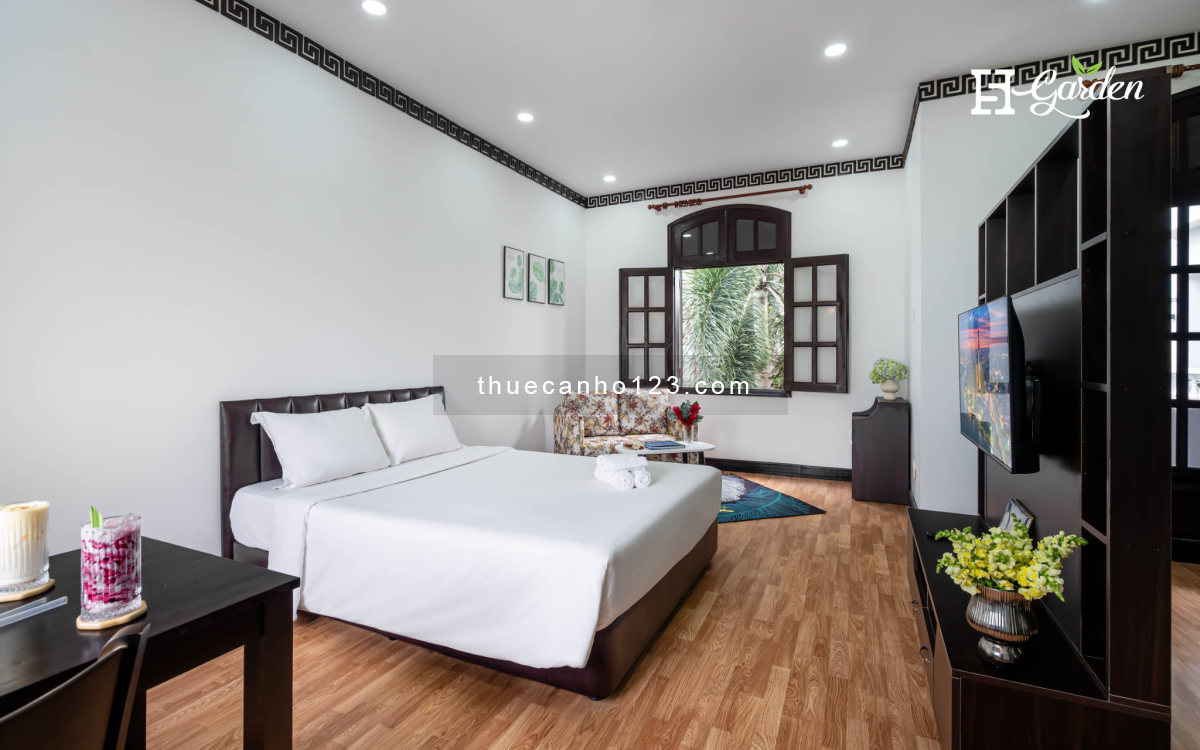 Phòng Đẹp Ở Đây!! Cho Thuê Căn Hộ Mới Cao Cấp Ban Công Đủ Tiện Ích Etown Cộng Hoà - Bàu Cát - K300