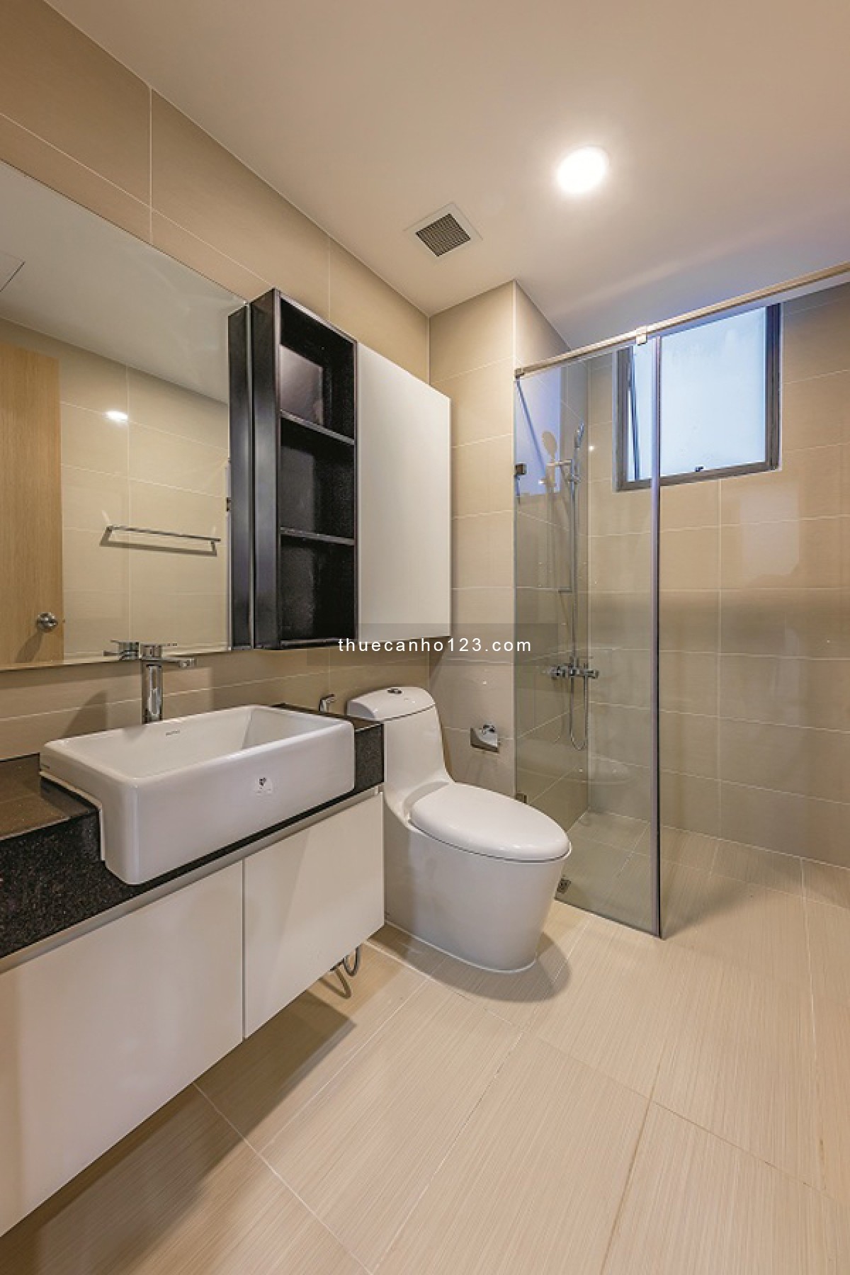 Mời thuê CC cao cấp Tản Đà View Thành Phố 80m2, 13 triệu.