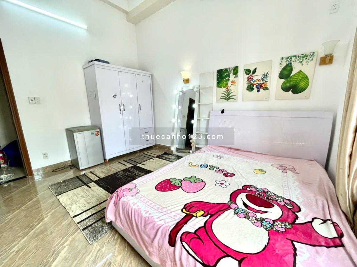 Tôn Đản , Q4 studio cửa sổ thoáng ngay khu phổ ẩm thực , gần chợ , Đh Nguyễn Tất Thành , ĐH Luật ,…