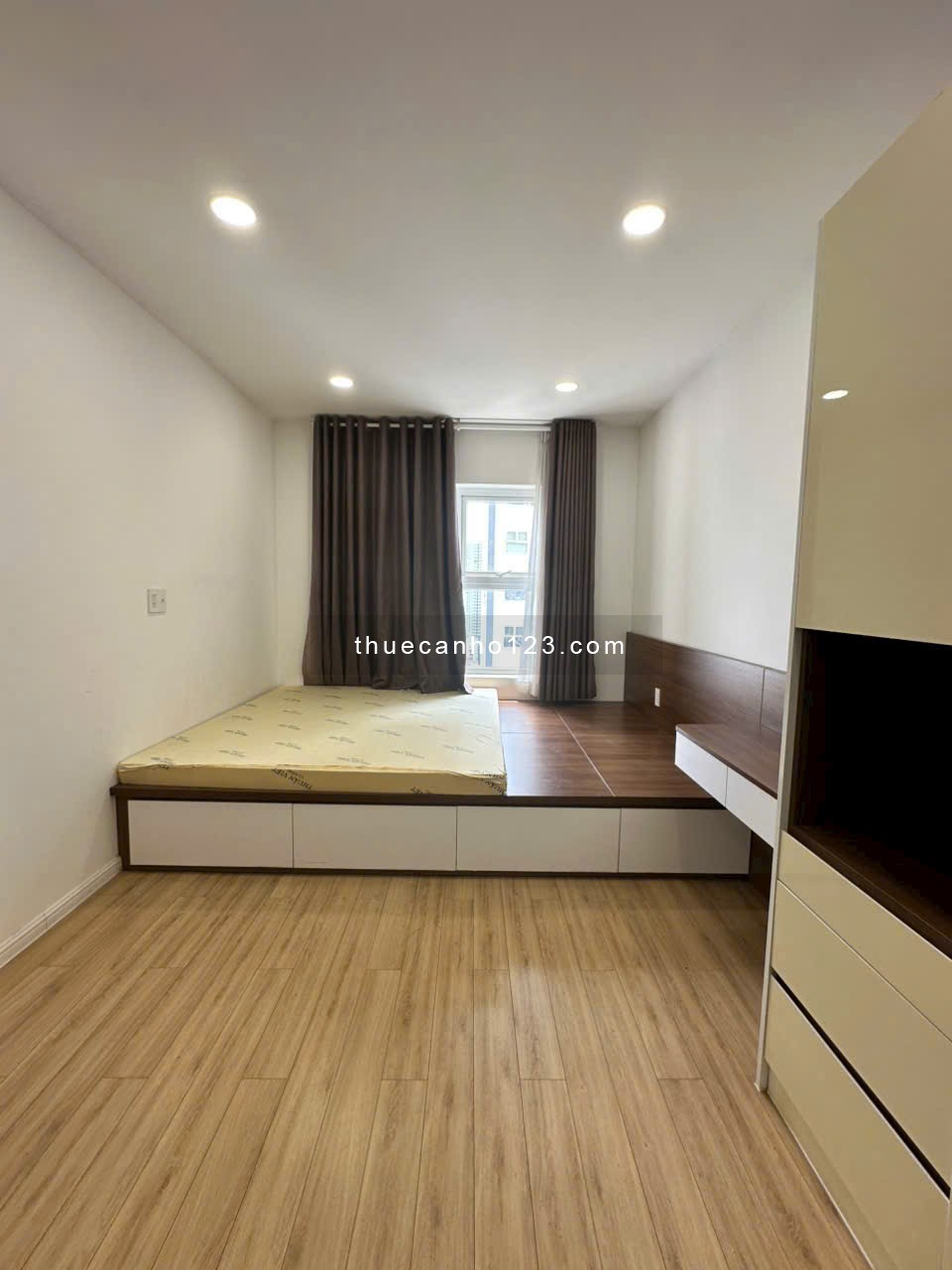 Cho thuê CH CC Xi Grand Court - Lý Thường Kiệt, Quận 10 - DT: 98m2 - 3PN - Giá thê: 20tr/tháng