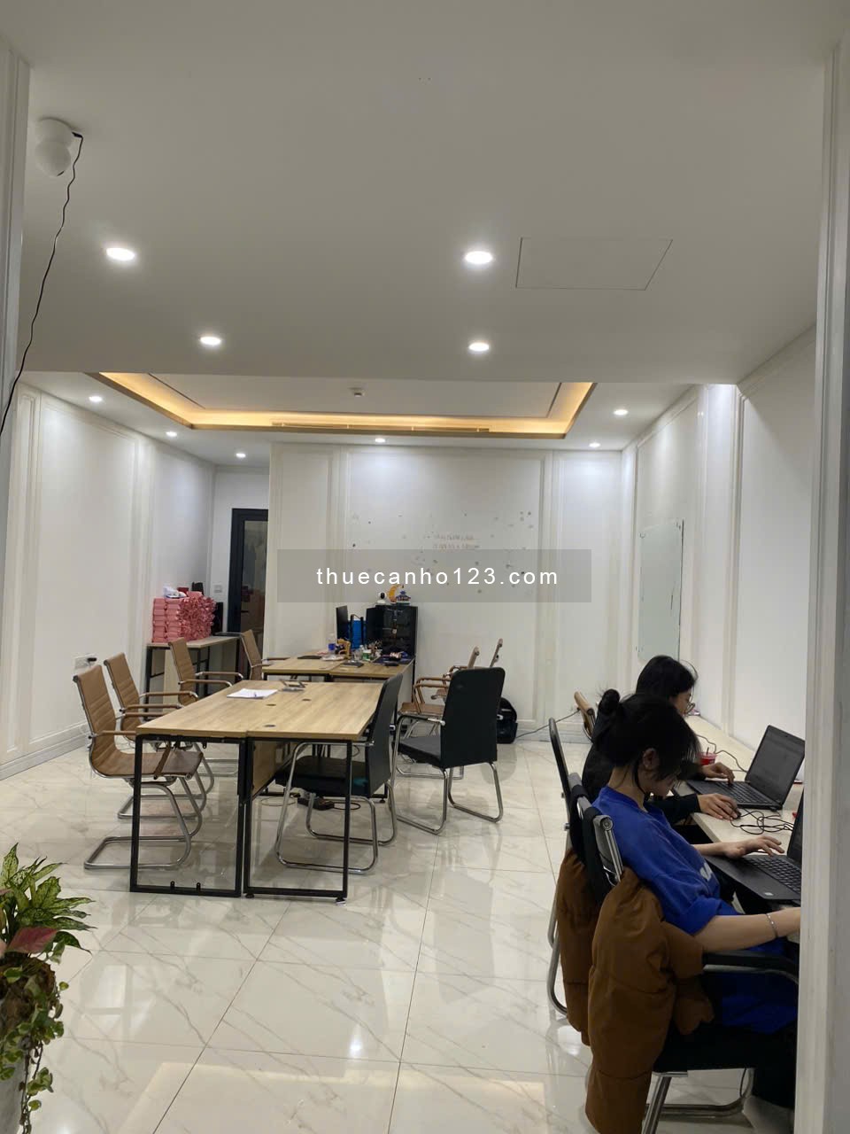 Cho thuê lại căn hộ tại King Palace 108 Nguyễn Trãi