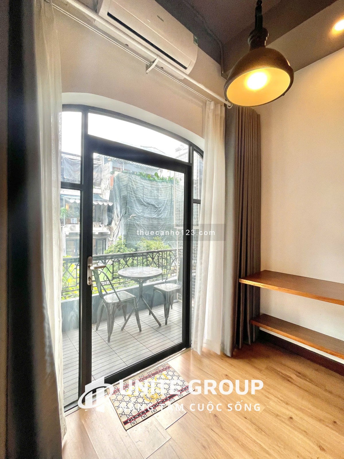 Cho Thuê Căn Hộ Ban Công sang trọng, đầy đủ Nội Thất – Gần ngã 6 Phù Đổng, Phố Nhật, Tao Đàn, VLU