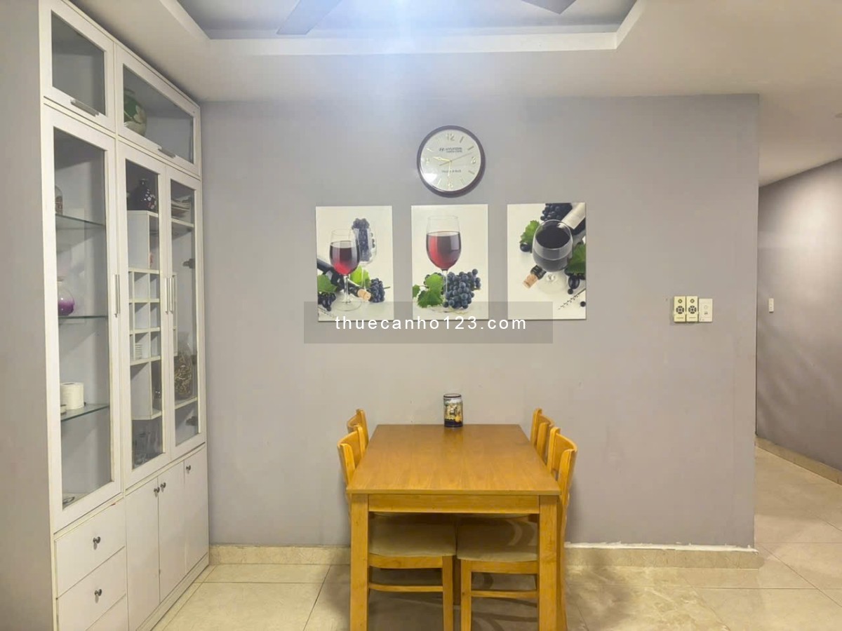 Chính chủ cho thuê căn hộ 93m 3 PN, 2WC, Full nội thất vào ở ngay