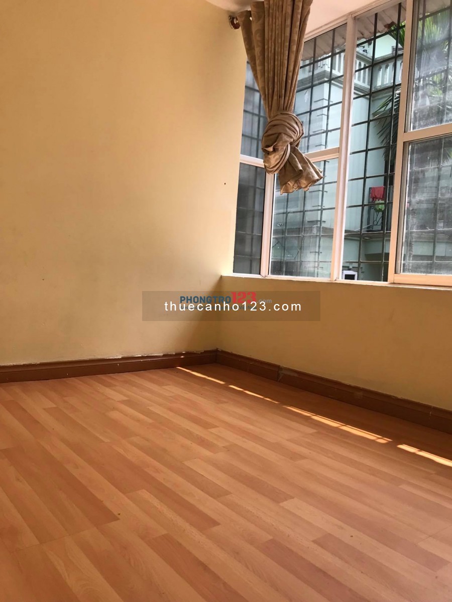 Cho thuê nhà tập thể, tầng 3 Trần Quý Cáp, quận Đống Đa, Hà nội (đi cả đường ngõ Văn Chương)