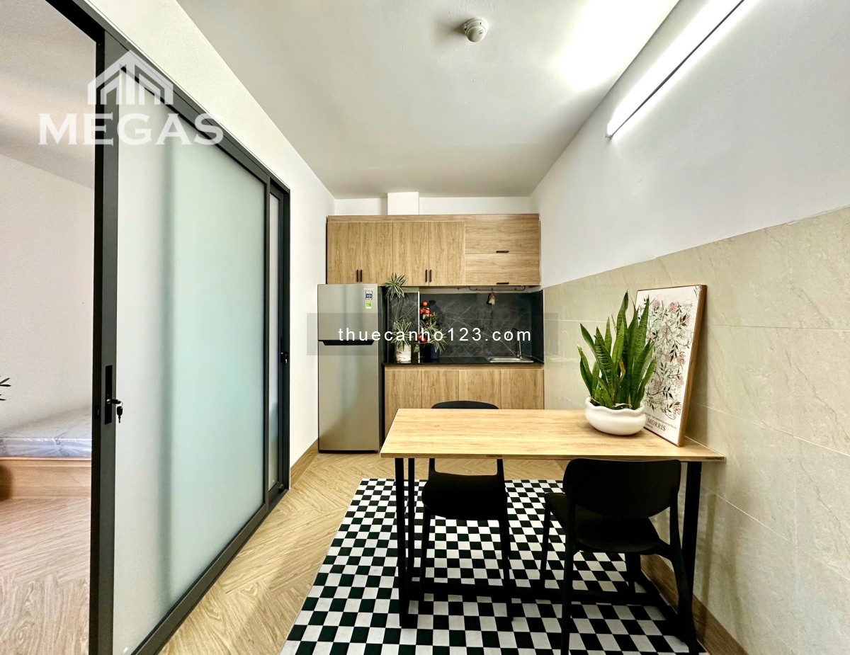 Căn hộ sân bay 1 phòng ngủ tại Bạch Đằng – Cửa sổ thoáng, full nội thất, máy giặt riêng, mới 100%.