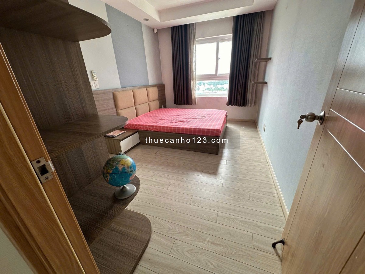 Chung cư Celadon City, Tân Kỳ, TP: 86m2. 3p ngủ, full nội thất 15tr/th.