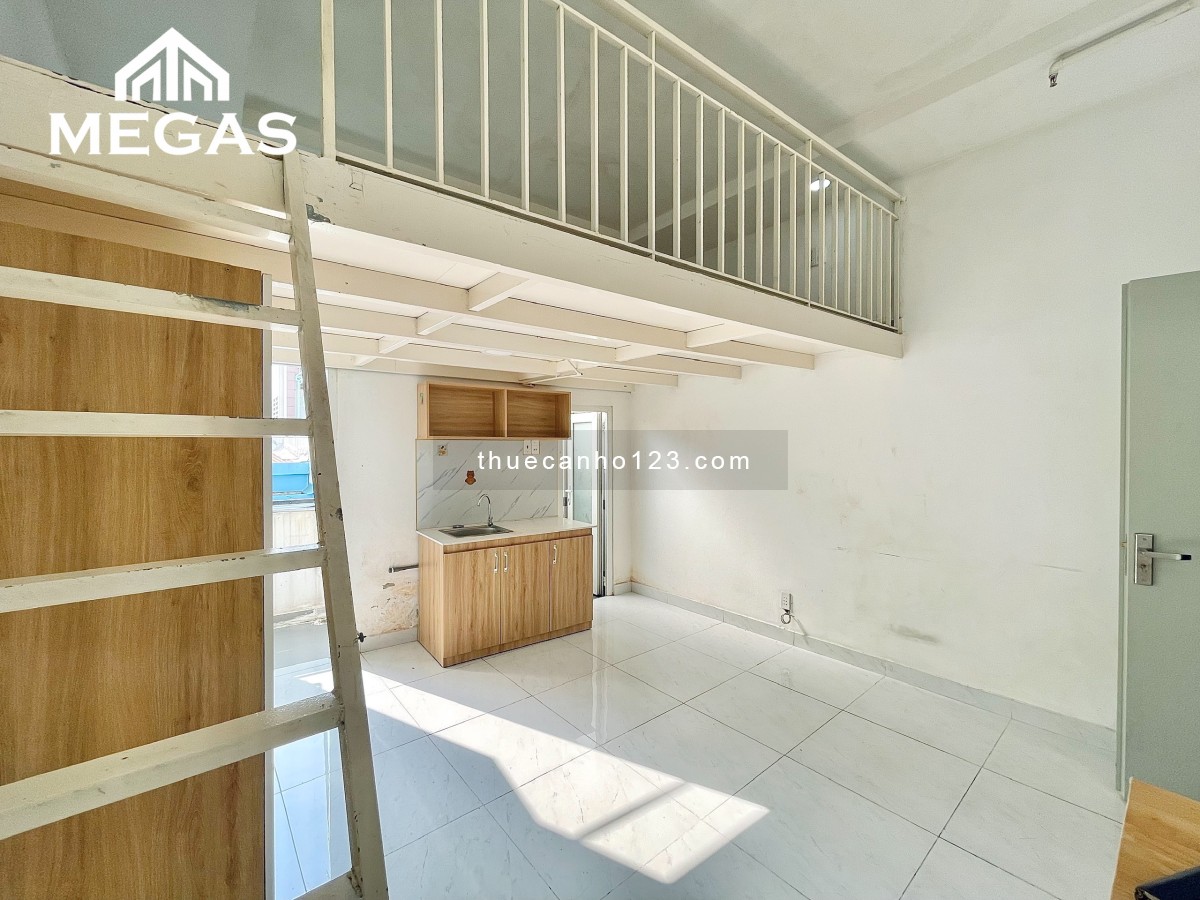 Cho thuê căn hộ dạng Duplex + Nội thất được trang bị đầy đủ + Giá Rẻ Ngay Lê Văn Sỹ quận 3