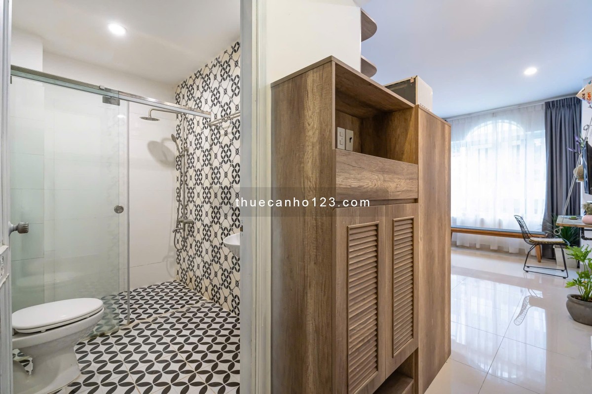 Căn Hộ Balcony - Cửa Sổ Thiết Kế Siêu Xinh - Ngay Chợ Tân Định - Nhà Thờ Màu Hồng