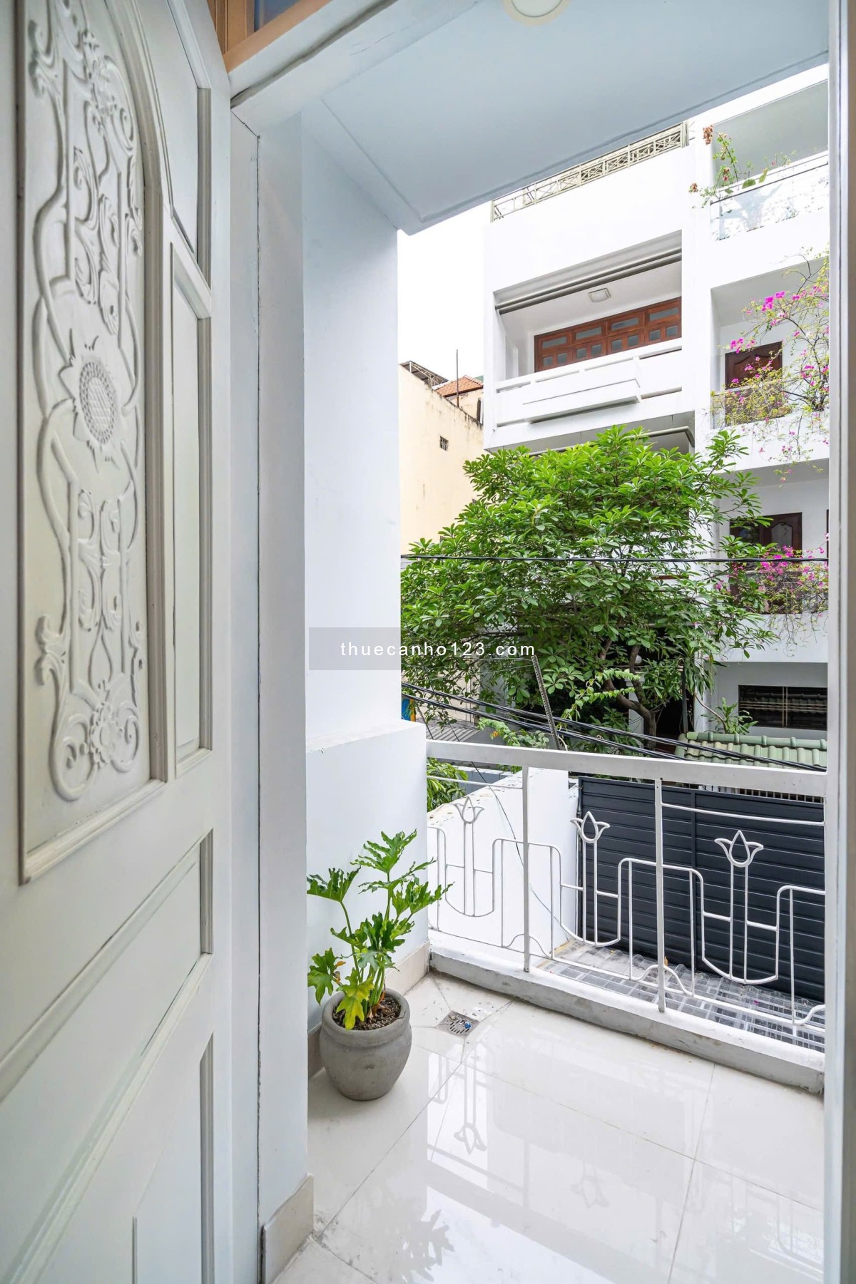 Căn Hộ Balcony - Cửa Sổ Thiết Kế Siêu Xinh - Ngay Chợ Tân Định - Nhà Thờ Màu Hồng