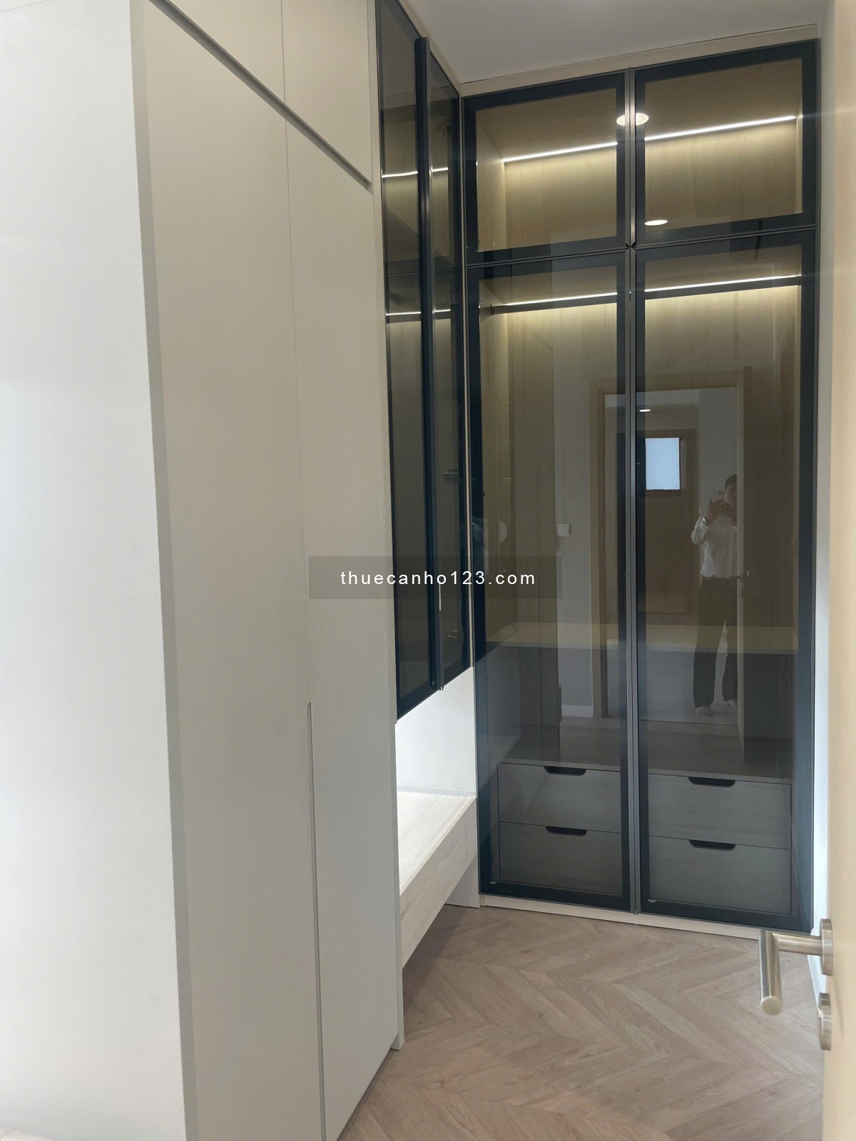 Cho thuê căn hộ cao cấp The Antonia - PMH Q7 - 3PN - 108m2