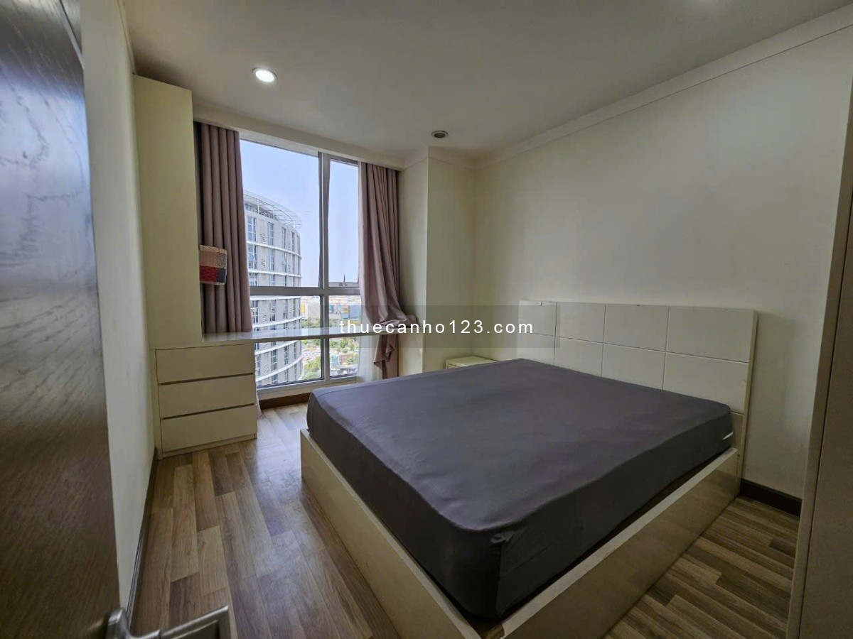 Cho thuê căn hộ Sài Gòn Airport Plaza 2PN2WC - 95m2 giá 18tr/th full tiện ích, ở ngay. LH 0932192028