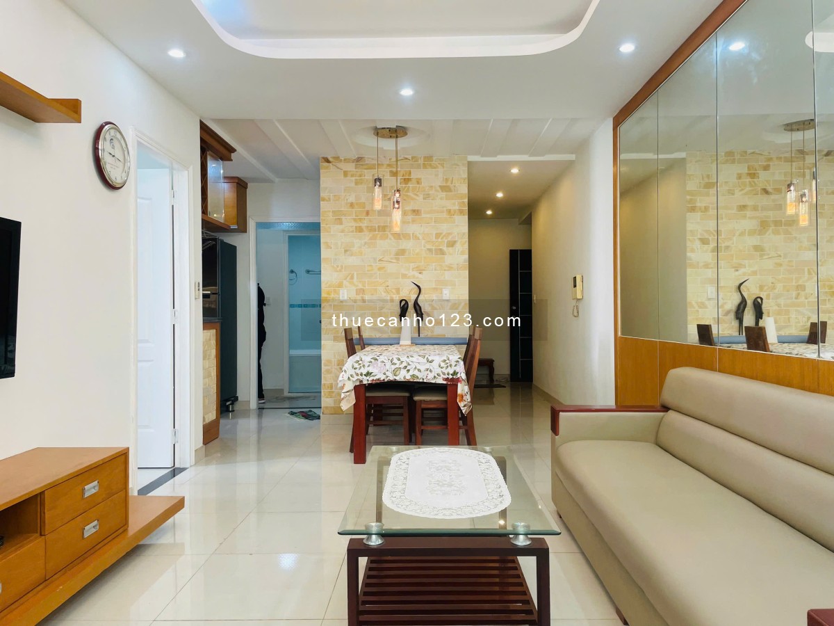 Cho thuê căn hộ Sky Garden 3 69m2 2PN, 2WC, Phú Mỹ Hưng, Quận 7, giá rẻ nhất chỉ 13 triệu/tháng