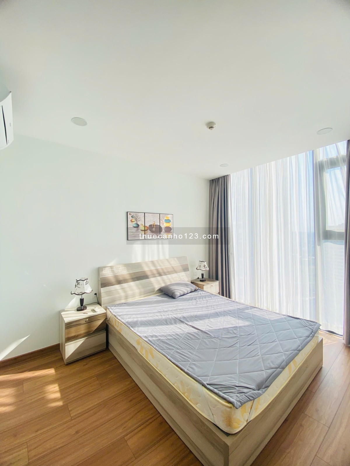 Chính chủ cho thuê CC Eco Green Quận 7, 2PN-2WC, View Sông, Full nội thất. LH: 0938938612