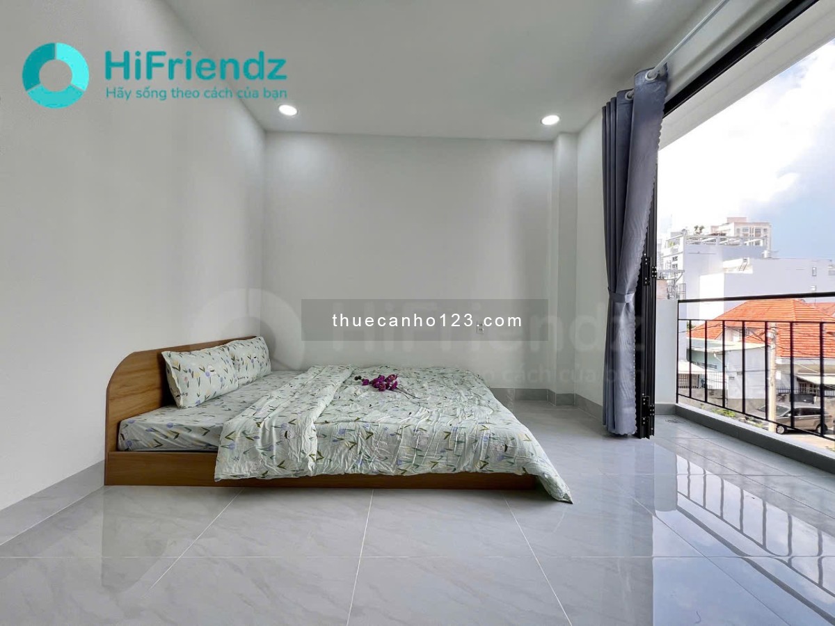 Ban Công Mới 100% Có Nội Thất Phòng siêu thoáng