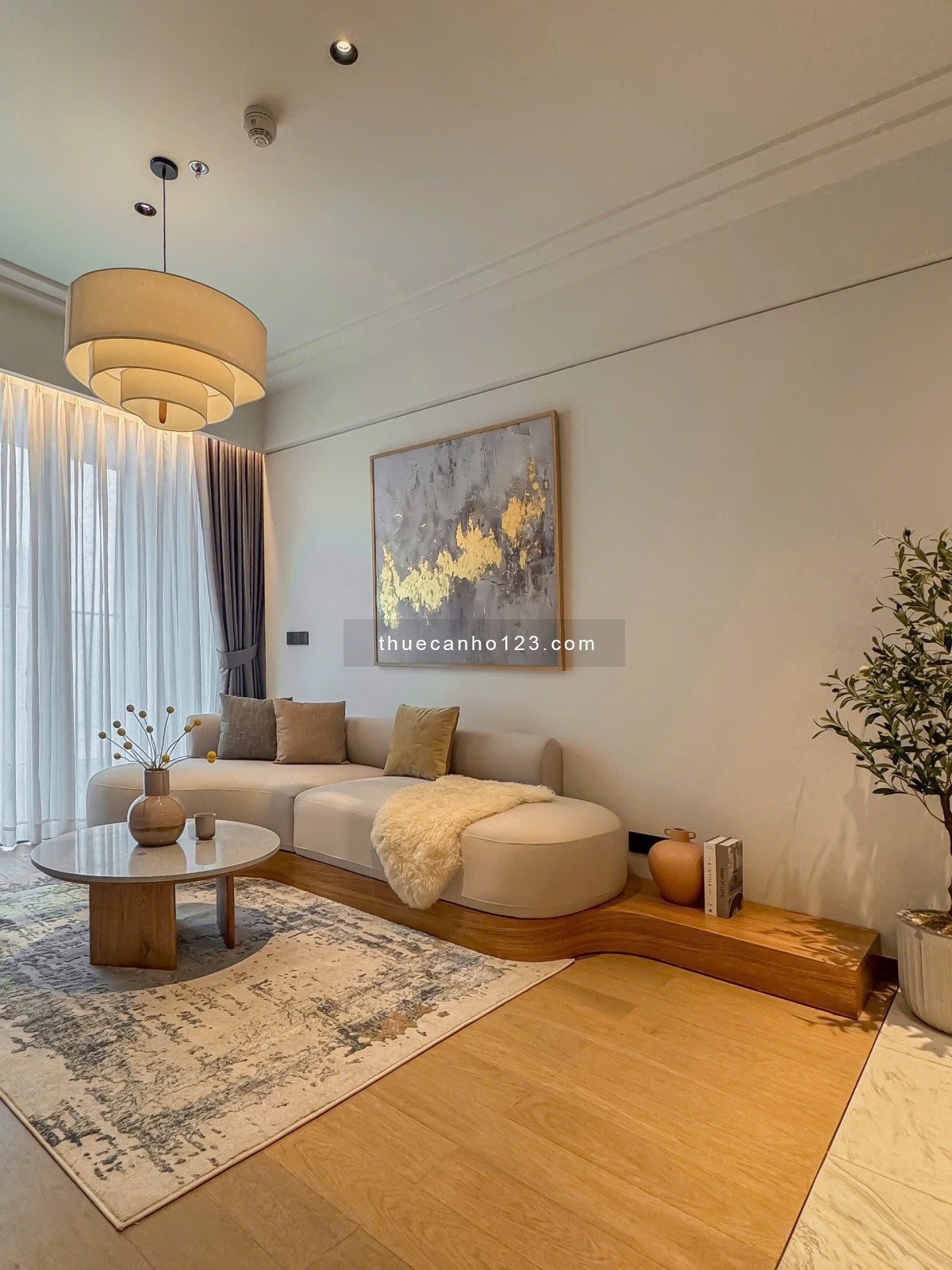 Cho thuê gấp căn hộ 1PN 1WC, 63m2 tại Grand Marina Saigon, giá chỉ 45tr vnd