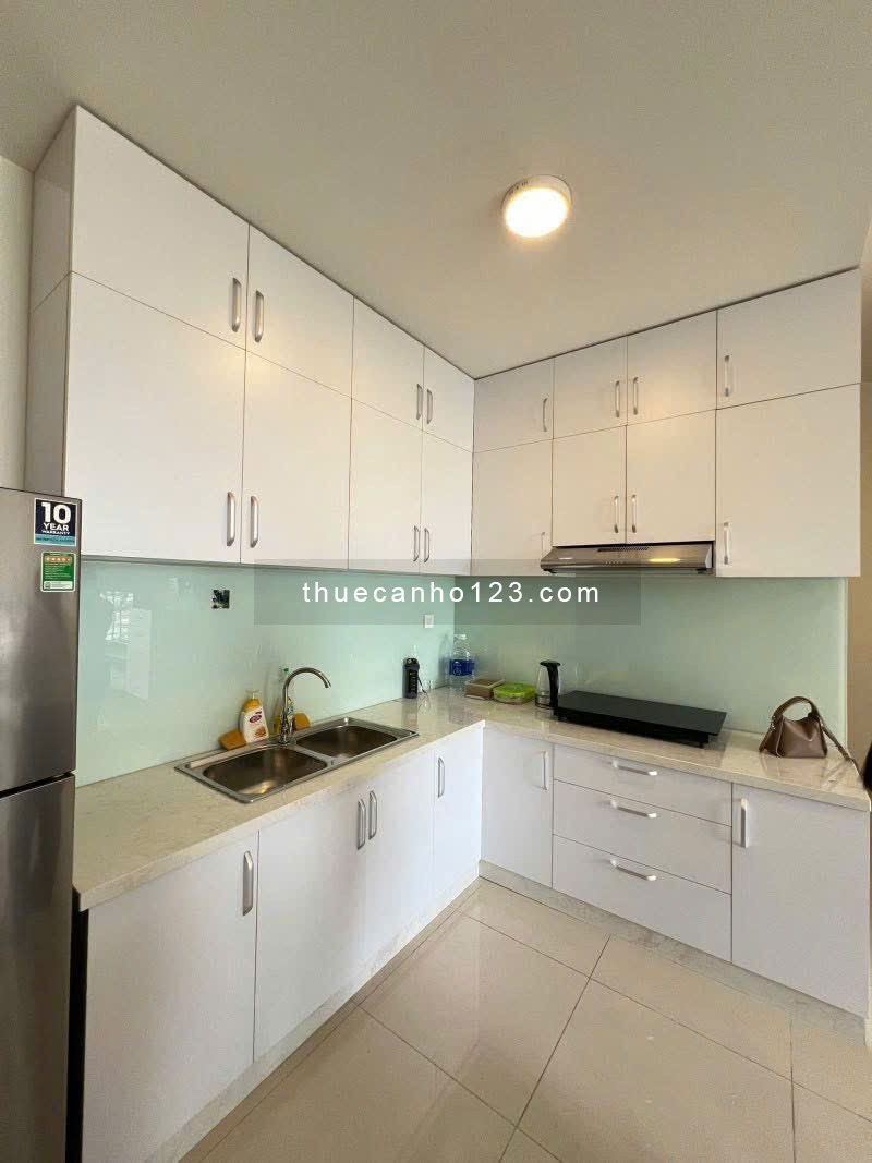 Chung cư Sky center, Phổ Quang, P2, Tân Bình: 53m2, 1PN, 13tr/tháng.