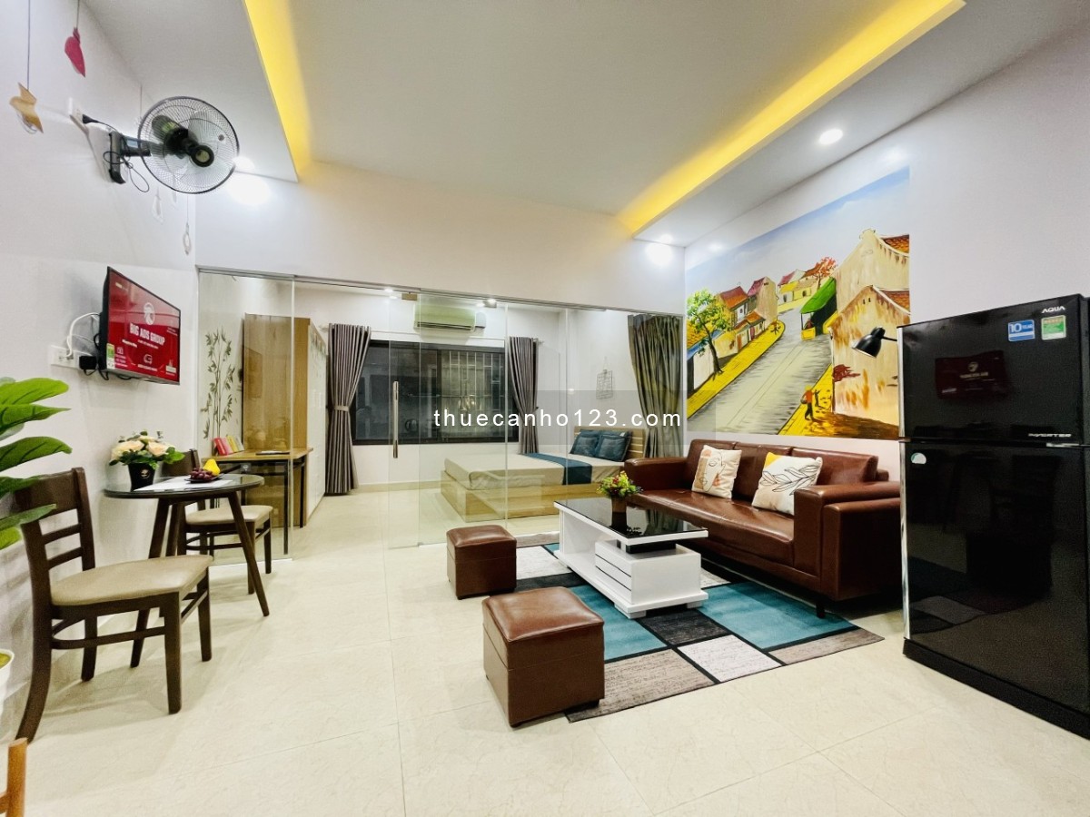 Căn hộ cho Thuê full nội thất có chỗ để xe ô tô