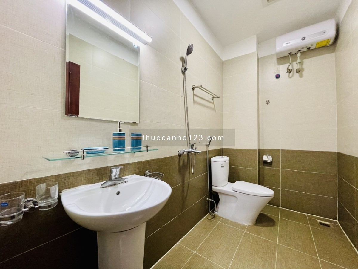 Căn hộ cho Thuê full nội thất có chỗ để xe ô tô
