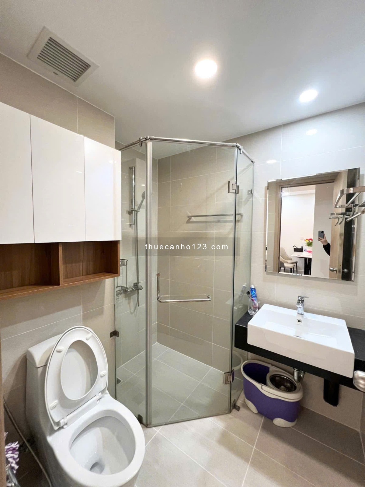 Chung cư Sky center, Phổ Quang, P2, Tân Bình: 53m2, 1PN, 13tr/tháng.