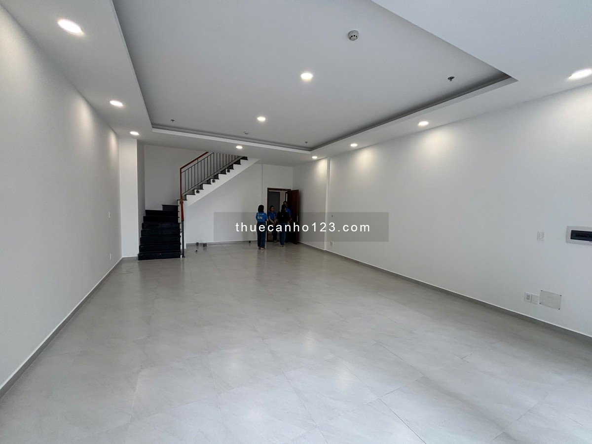 Hot! Cho thuê shophouse 134m2, 14 triệu tại Trường Lưu, Q9, HCM