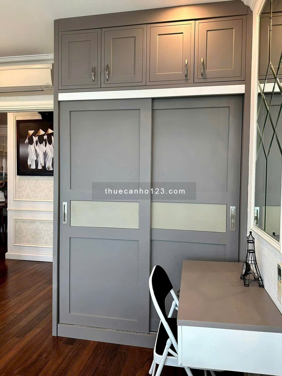 Chủ nhà cần cho thuê căn hộ Central Plaza, 91 Phạm Văn Hai, DT: 54m2- 2PN-2WC- Giá thuê 15tr/ tháng