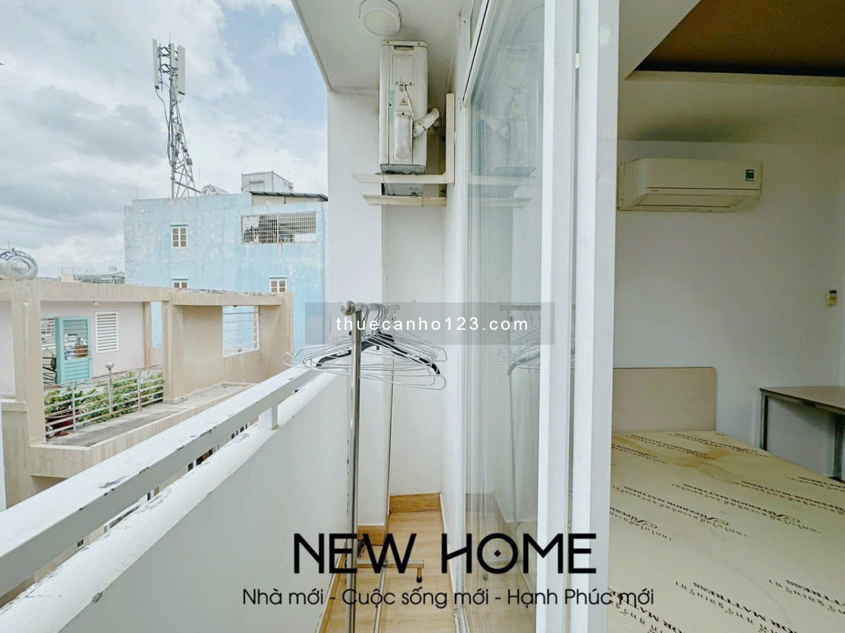 Cho thuê căn hộ studio có ban công, quận Phú Nhuận