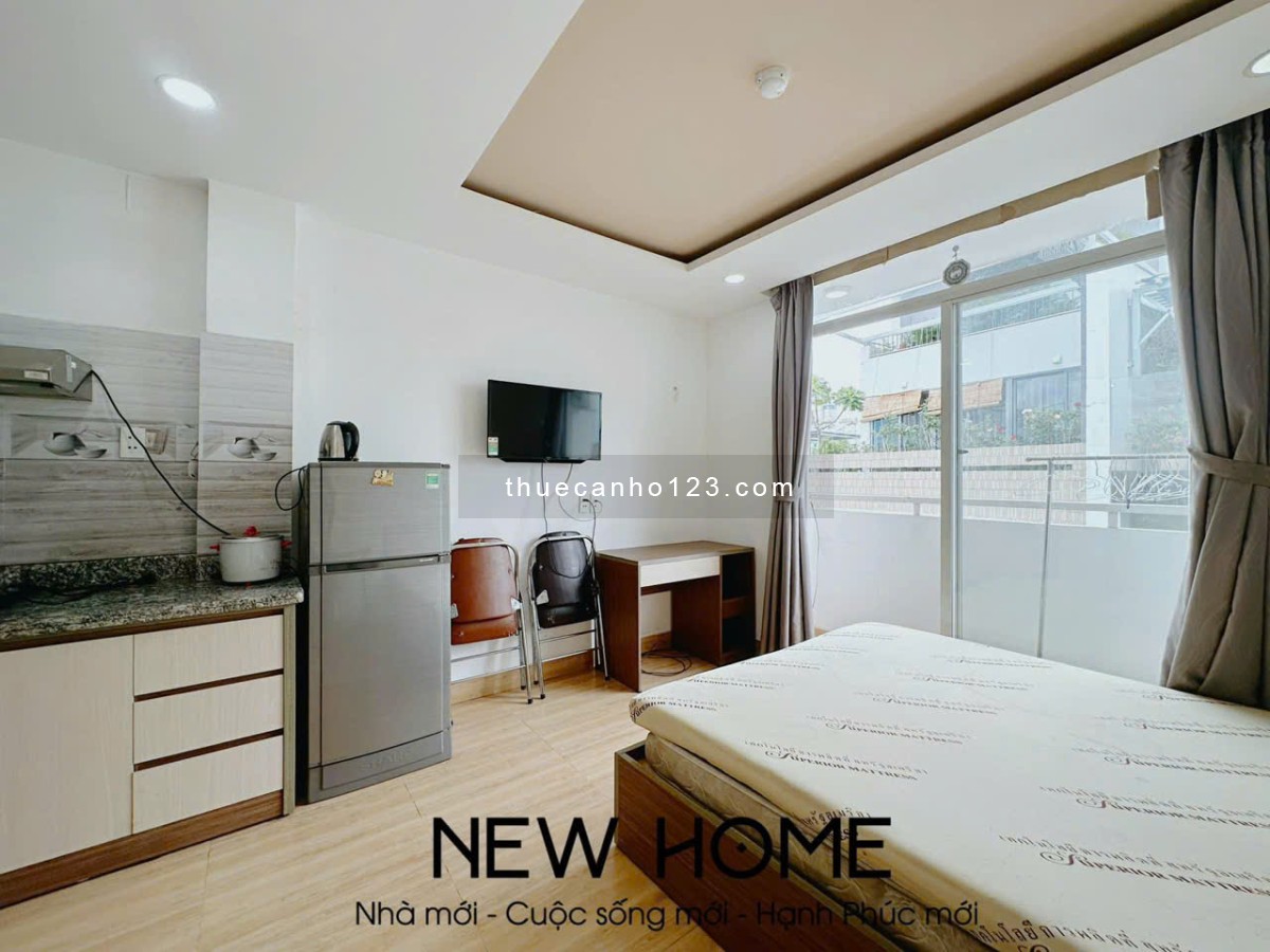 Cho thuê căn hộ studio có ban công, quận Phú Nhuận