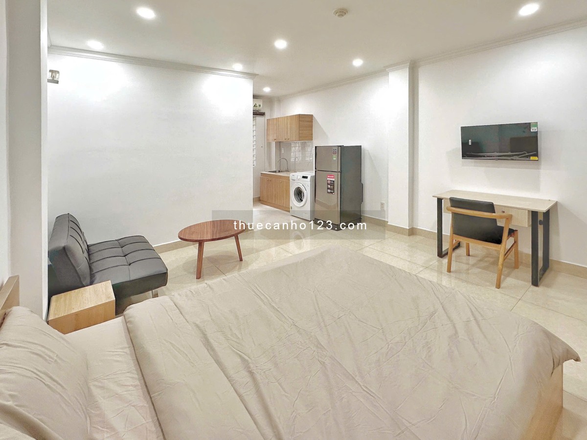 Cho thuê căn hộ full NT cửa sổ trời, máy giặt riêng gần ga, chợ Bến Thành, Nguyễn Huệ, Mê Linh