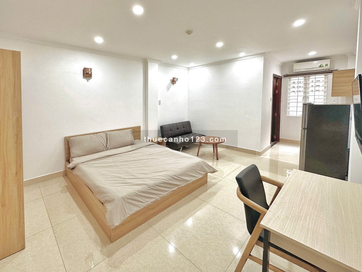 Cho thuê căn hộ full NT cửa sổ trời, máy giặt riêng gần ga, chợ Bến Thành, Nguyễn Huệ, Mê Linh