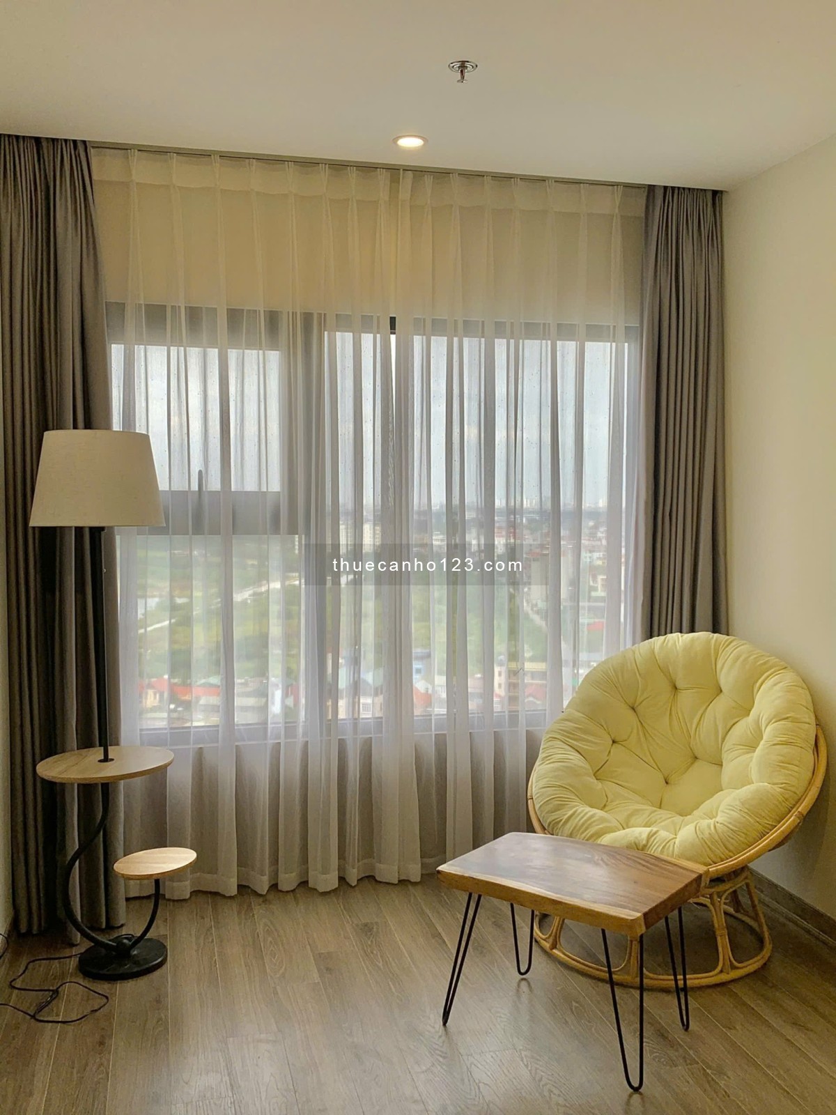 Căn Studio Full đồ 6tr ( bao phí ) tại Vinhome Oceanpark