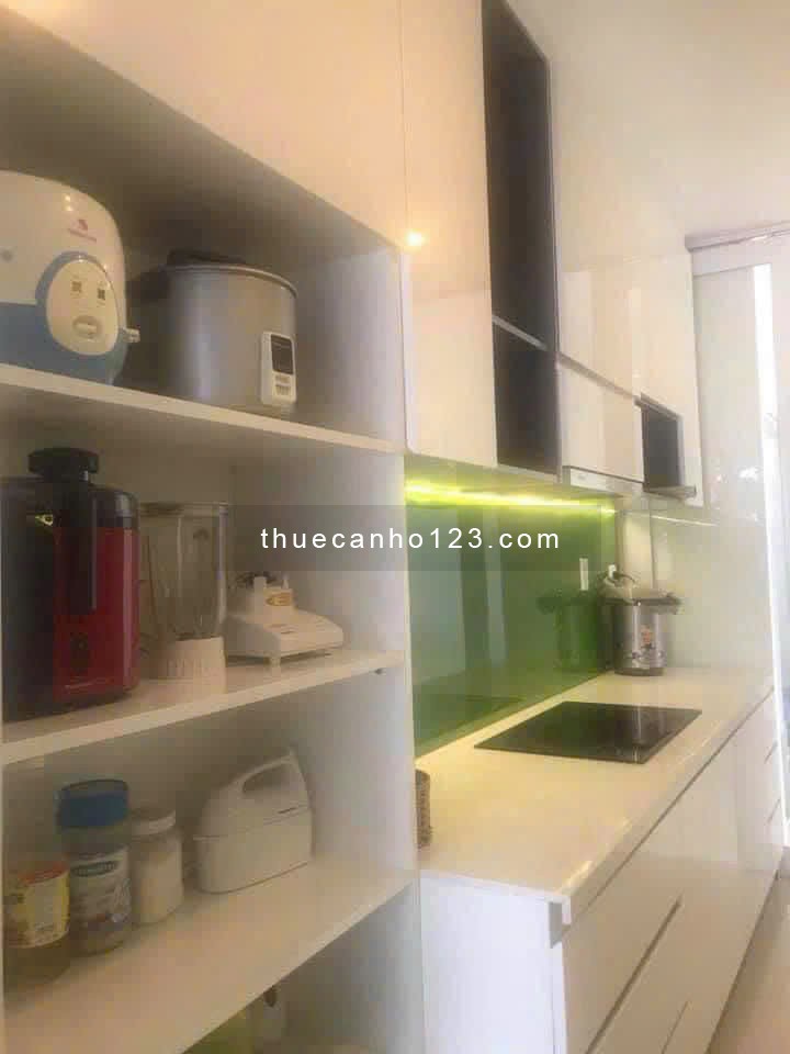 Cho thuê căn hộ 3 Phòng ngủ The Prince Residence Full Đồ 28tr, Có Sot Ô Tô 0942811343 Tony Real