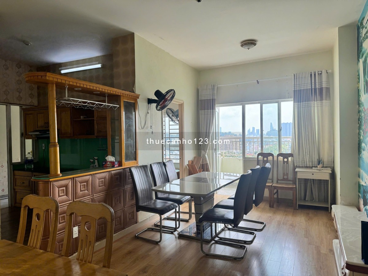 Chủ nhà cần cho thuê căn hộ CC Tân Phước Plaza, quận 11 .DT: 70m2 - 2PN - 2WC - Giá thuê: 14tr/tháng