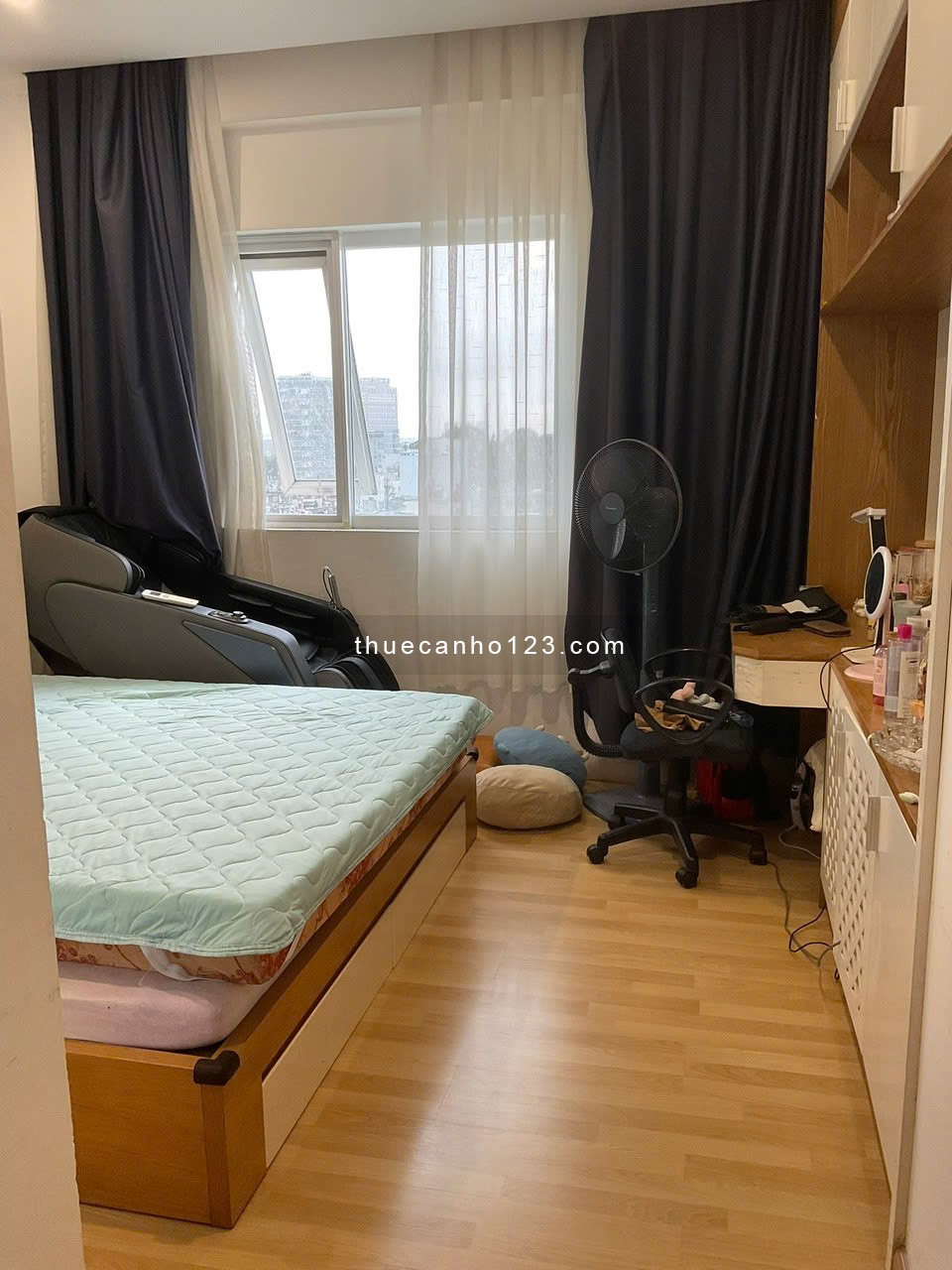 Chủ nhà cần cho thuê căn hộ Phúc Yên 2, Tân Bình, DT: 87m2 - 2 PN - 2WC - Giá 11 triệu/tháng