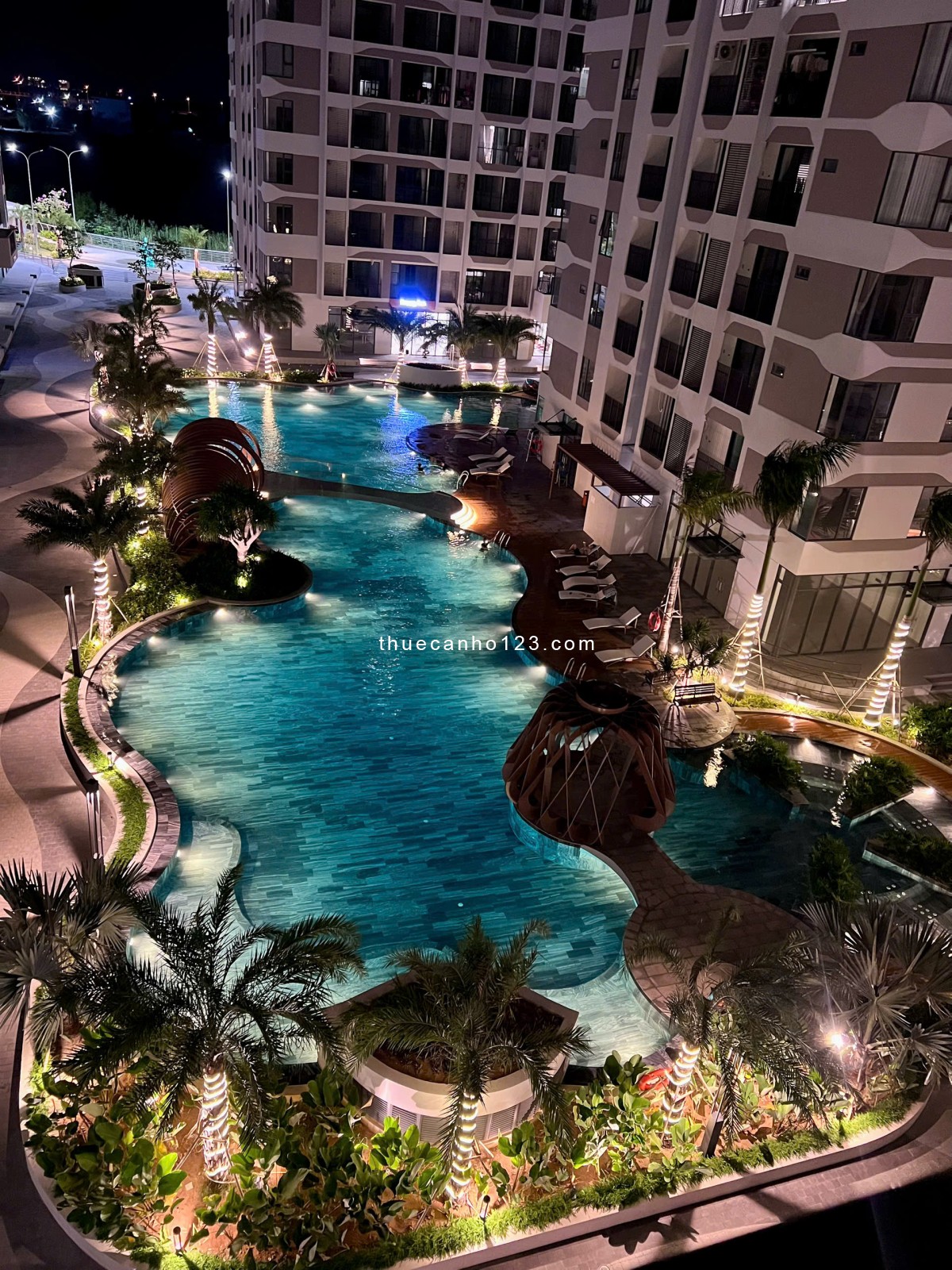 Cho thuê gấp căn studio có sân vườn, đầy đủ nội thất, giá 5,5 triệu/tháng tại MT Eastmark City Q9