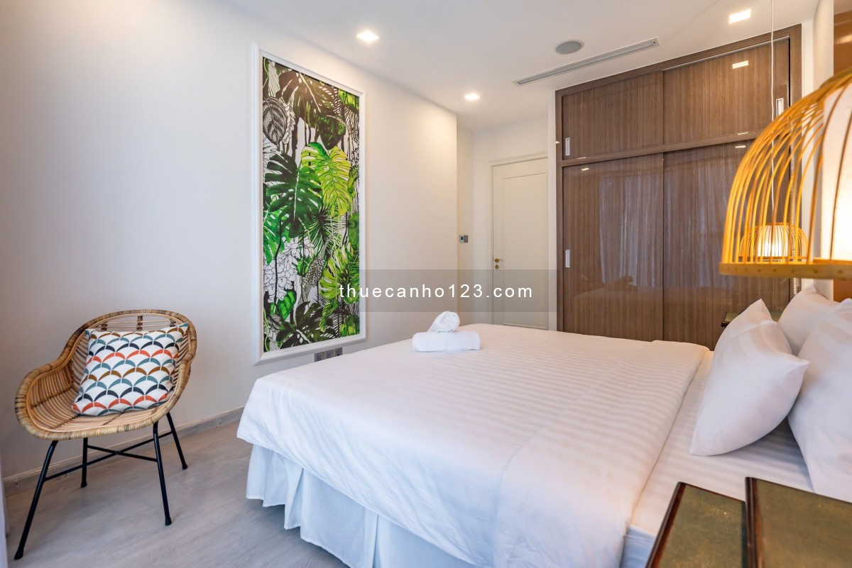 Cần cho thuê gấp căn hộ 1PN Vinhomes Golden River BaSon Q1 nội thất cao cấp giá chỉ 22 triệu/tháng