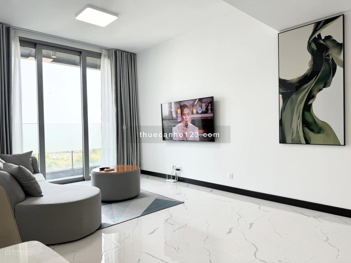 Mời thuê cao ốc BMC Quân 1 89m2, 16tr/tháng.