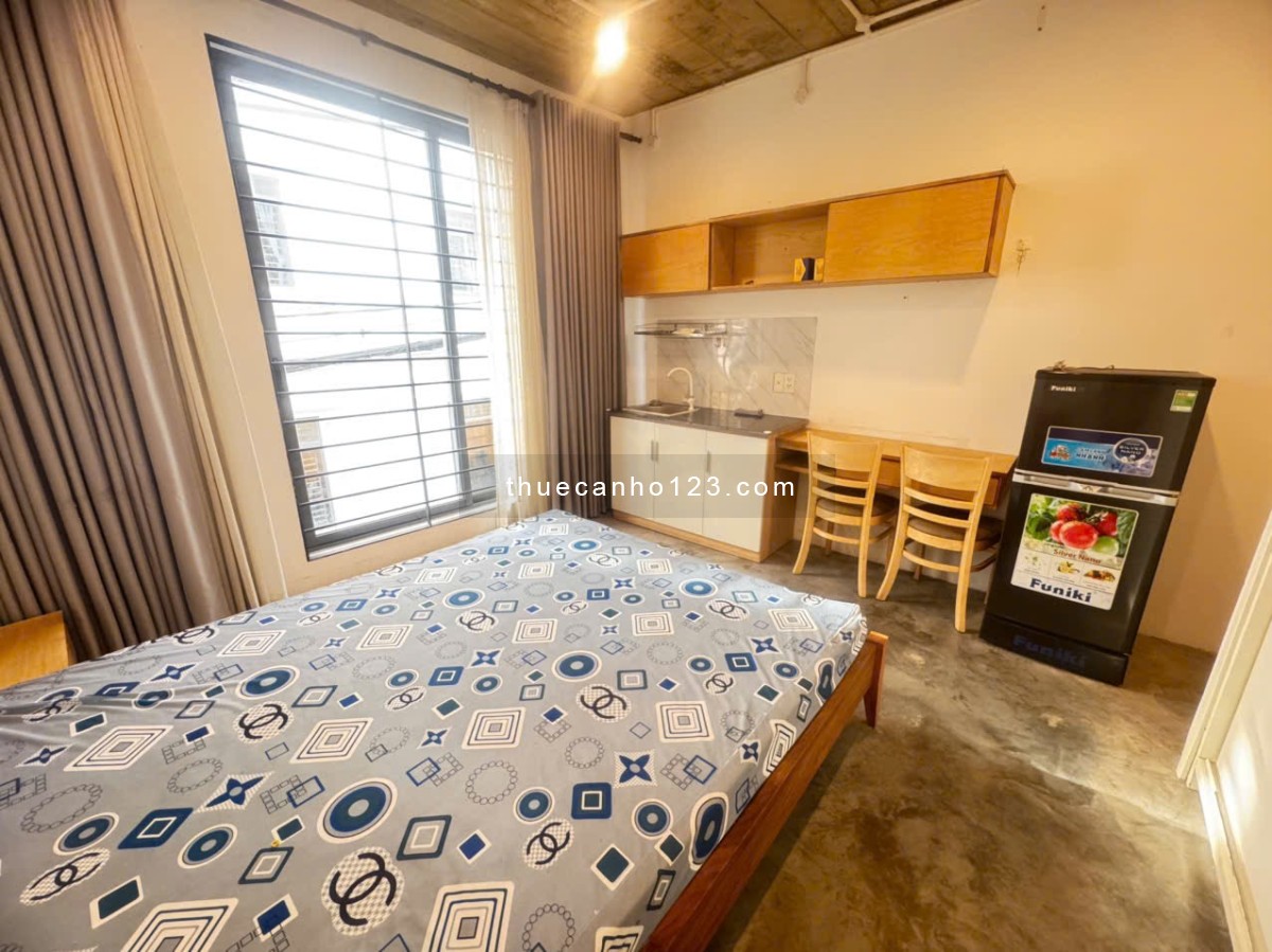 Cho thuê phòng 35m² có ban công, full nội thất, gần sân bay Tân Sơn Nhất, Quận Tân Bình